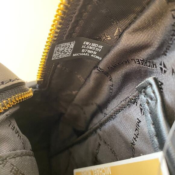 NWT Michael Kors Jaycee Medium Zip Pocket Backpack Black new - Picture 7 of 9